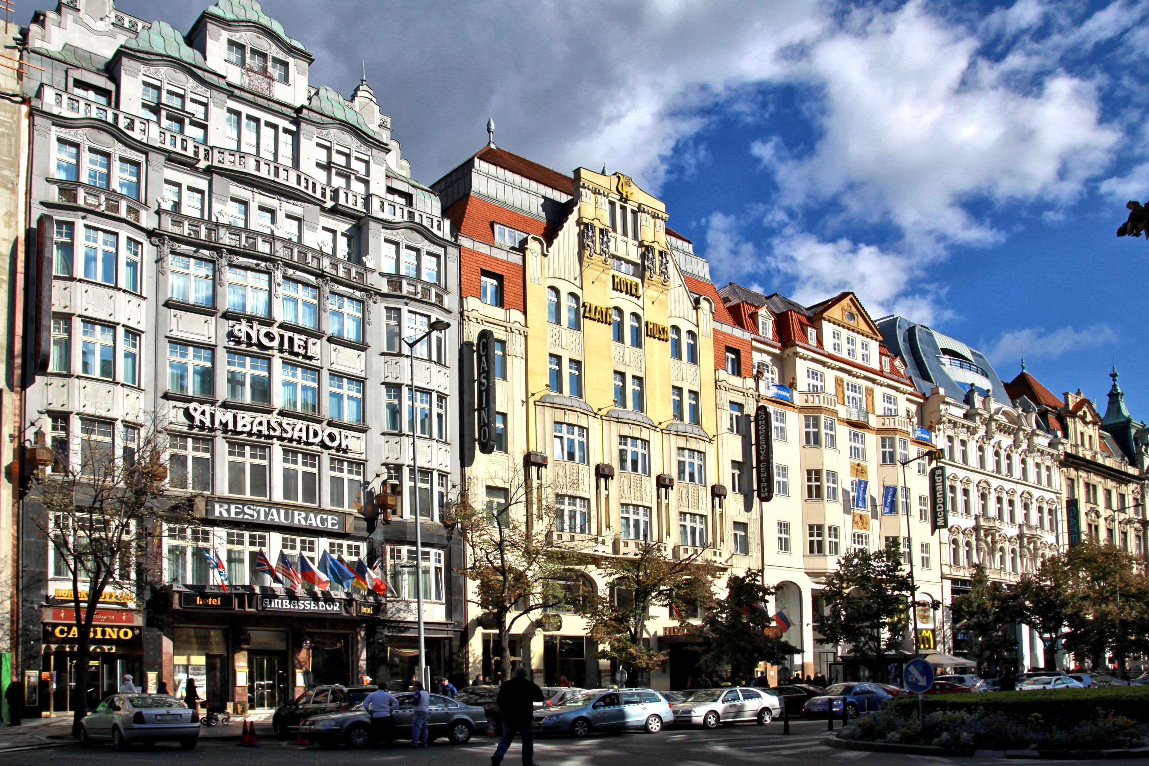 Ambassador Zlata Husa Prága Kültér fotó The Kaiserstraße