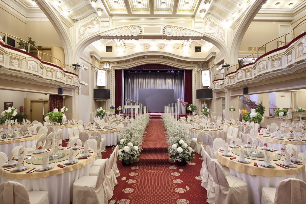Ambassador Zlata Husa Prága Kültér fotó The Grand Hall